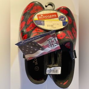 NWT Sloggers Red Poppies Black Women’s Shoes Water Shoes 6